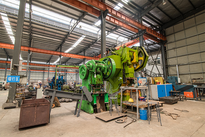 新乡网架配件-锥头加工车间